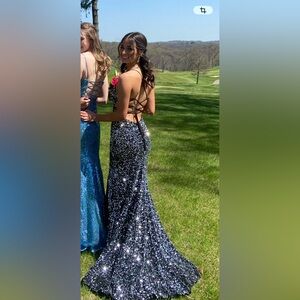 Black and Silver sequence prom dress
Alyce 61186